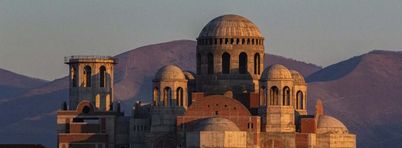 Armenia 1358 x 500-min