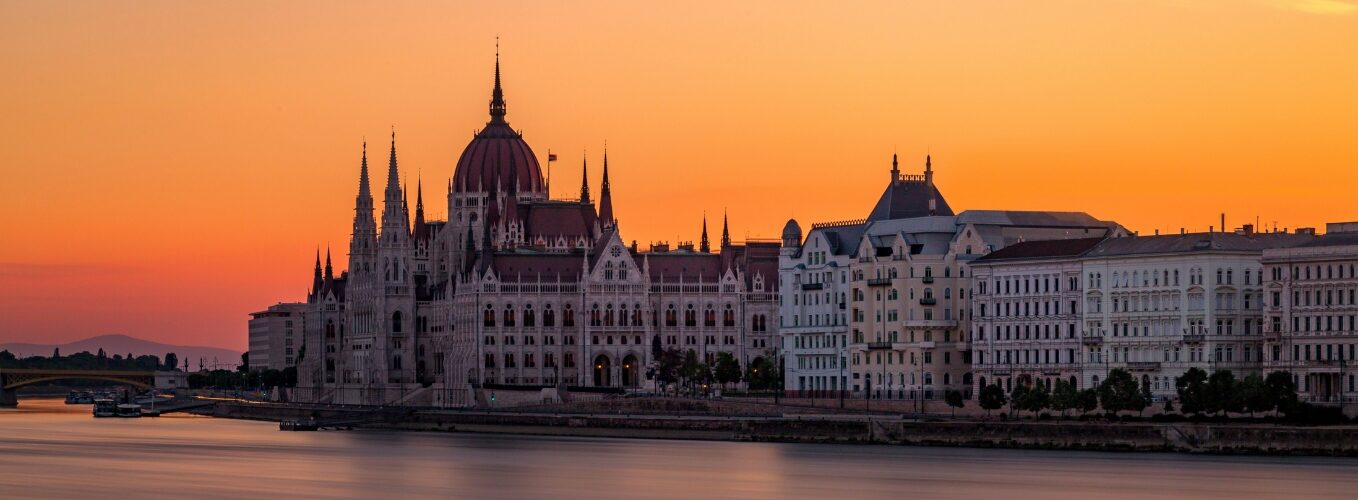 Packages 1358 x 500 (7)